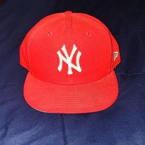 New York Yankee Men's fitted baseball cap